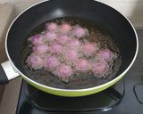 Foto langkah ke 8 dari resep Bola-bola Ubi.