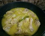 Foto langkah ke 3 dari resep Ayam goreng bumbu kuning.