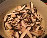 Foto del paso 5 de la receta: Pasta con camarones al olivo