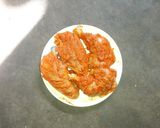 A picture of step 2 of Pan Tandoori Chicken.