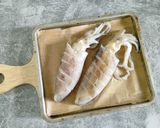 Hình bước làm 1 của món MỰC ỐNG HẤP & SỐT CHUA NGỌT