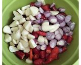 Foto langkah ke 3 dari resep 79. Bumbu Rujak Mujair.