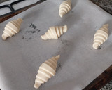 Foto del paso 13 de la receta: Croissants (v3) rellenos de crema de caramelo salado con chocolate negro