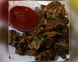 A picture of step 2 of Palak pakora.