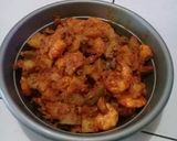 Foto langkah ke 6 dari resep Balado kentang,ati ampela & udang.