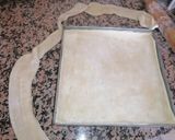 صورة لخطوة 3 من وصفة بقلاوة إكسبريس مورقة ومقرمشة😋🇩🇿