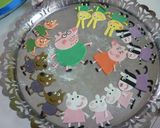 Foto del paso 12 de la receta: Torta de pepa pig cumpleaños de mellizos