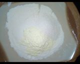 A picture of step 3 of Cream Milk cake.