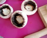 Foto del paso 3 de la receta: Champiñones rellenos de atún