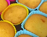 Foto langkah ke 4 dari resep Creamcheese Cupcakes.