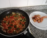 Foto del paso 2 de la receta: Arroz al pulpo y gambón