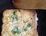 A picture of step 7 of French toast.