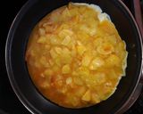 Foto del paso 4 de la receta: Tortilla de patatas rellena