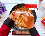 Foto langkah ke 5 dari resep Seblak Komplit Spesial.