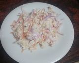 Foto del paso 3 de la receta Ensalada de col con zanahoria, brotes de soja y cebolla roja