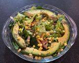 Foto del paso 1 de la receta: Ensalada feliz 😁🥒🍅🥬