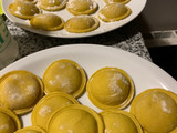 Sorrentinos veganos de calabaza y cúrcuma otoñales 🎃