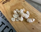 Une image de l'étape 7 de Pizza jambon tomate artichaut champignons emmental et mozzarella.