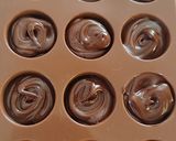 Foto del passaggio 2 della ricetta Cioccolatini laurea 🧑‍🎓🐞
