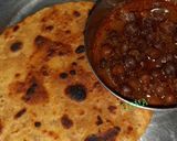 A picture of step 4 of Ajwain Paratha.