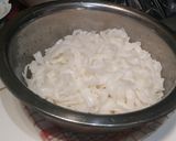 Foto langkah ke 1 dari resep Kwetiau goreng simpel.