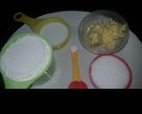 A picture of step 4 of Marie Biscuits.