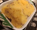 Foto langkah ke 4 dari resep Pastel Tutup Klasik ala Mbak Tintin Rayner.