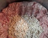 A picture of step 1 of Pork Sweetloaf.