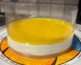 Foto del passaggio 15 della ricetta Cheesecake alla Vaniglia con Gelée al Mango🥧🥭