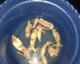 Foto langkah ke 1 dari resep Cumi asin cabe ijo saus tiram.