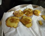 A picture of step 3 of Pressed potato chat.
