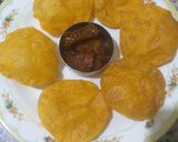 મસાલા પૂરી (masala puri recipe in Gujarati) રેસીપી સ્ટેપ1ફોટો