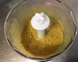 Une image de l'étape 3 de Sauce salade à la mangue et épices.