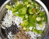 A picture of step 3 of Hesarubele Bili Saru/Moong dal tomato rasam.