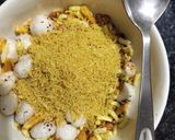 A picture of step 6 of Makhana bhel.