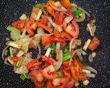 Foto langkah ke 4 dari resep Cumi Pedas Asam Manis #13.