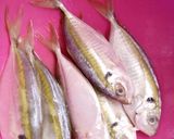 Foto langkah ke 1 dari resep Ikan selar goreng.