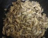 Foto del paso 4 de la receta: Solomillos de pollo en salsa