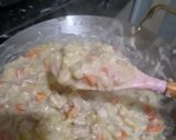 Foto langkah ke 4 dari resep Risoles Ragout isi Ayam Sayuran.