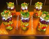 A picture of step 3 of Salad in a Jar:.