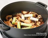 魷魚螺肉蒜鍋_年菜經典的食譜步驟3照片