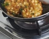 A picture of step 6 of Sabudana Vada.