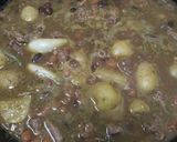 Foto del paso 10 de la receta: Arrachera en su jugo con frijoles, papa y cebolla