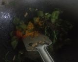 A picture of step 2 of Paneer mint stir fry.