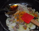 A picture of step 5 of Apple-apricot lamb stew.