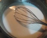A picture of step 2 of Cake and fruit custard.