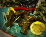 صورة لخطوة 2 من وصفة محشي ورق العنب ☘️🍇