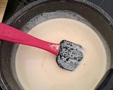 Une image de l'étape 1 de Panna cotta vanille, ananas sirop.