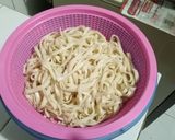 Foto langkah ke 3 dari resep Kwetiau Goreng, sederhana, praktis, special dan lezat.