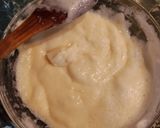 Foto del passaggio 7 della ricetta Crema diplomatica al limone con sfoglia e cioccolato